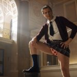 'Corra que a polícia vem aí!' acerta em cheio com Liam Neeson para resgatar série de filmes; g1 já viu