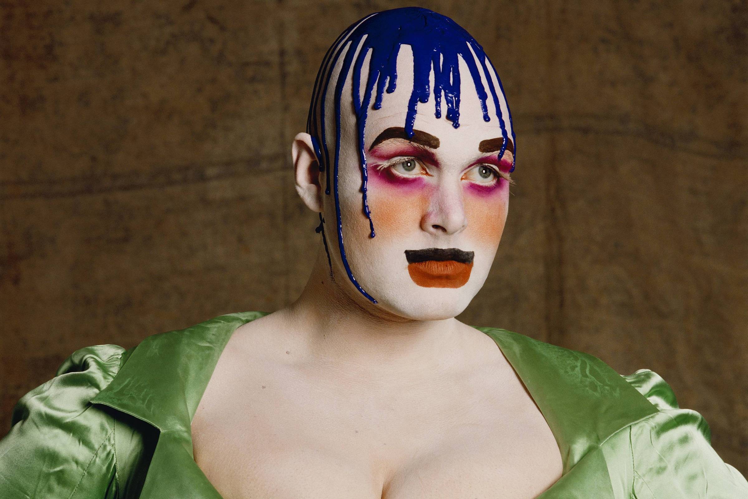 Exposição celebra Leigh Bowery, que chacoalhou Londres nos anos 80