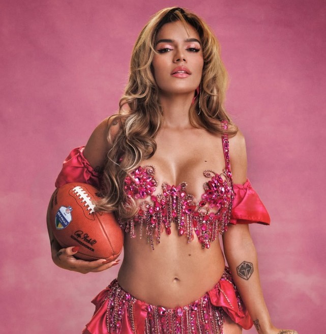 Karol G fará show do intervalo de jogo da NFL em São Paulo