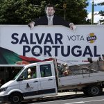 Nostalgia autoritária ameaça democracias pelo mundo, apontam pesquisadores