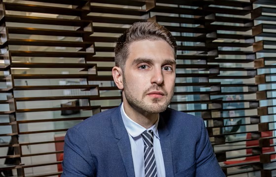 Trump tenta mudança de regime no Brasil, mas irá falhar, diz filho de George Soros