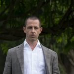 'A Rede Social 2': Jeremy Strong vai interpretar Mark  Zuckerberg na continuação