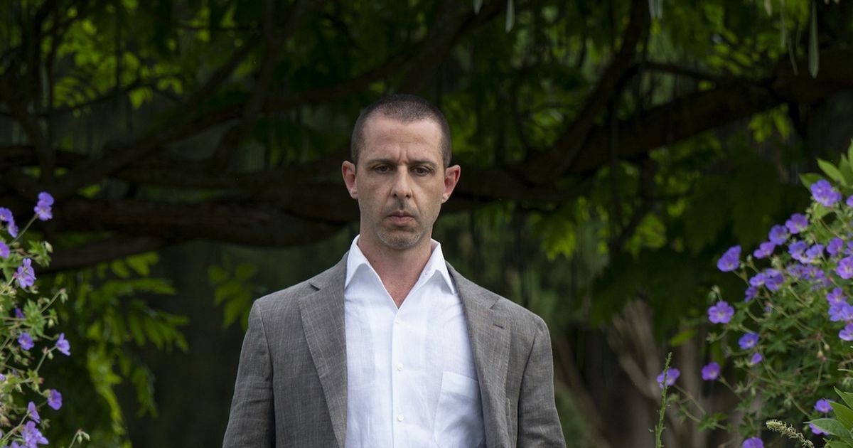 'A Rede Social 2': Jeremy Strong vai interpretar Mark  Zuckerberg na continuação
