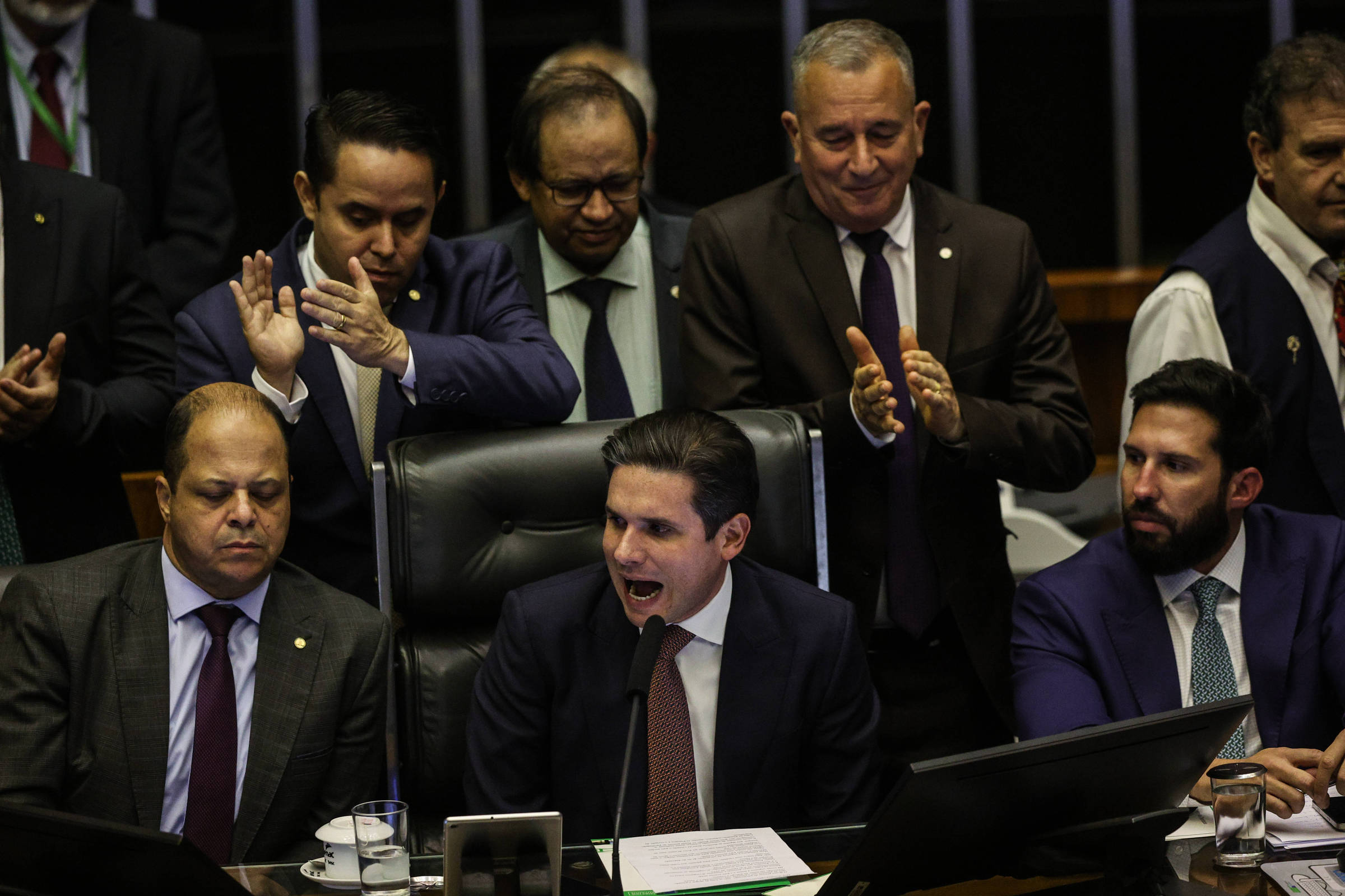 Anistia vira teste de autoridade de Motta na Câmara - 20/09/2025 - Poder