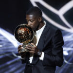 Dembélé, do PSG, é eleito o melhor jogador do mundo