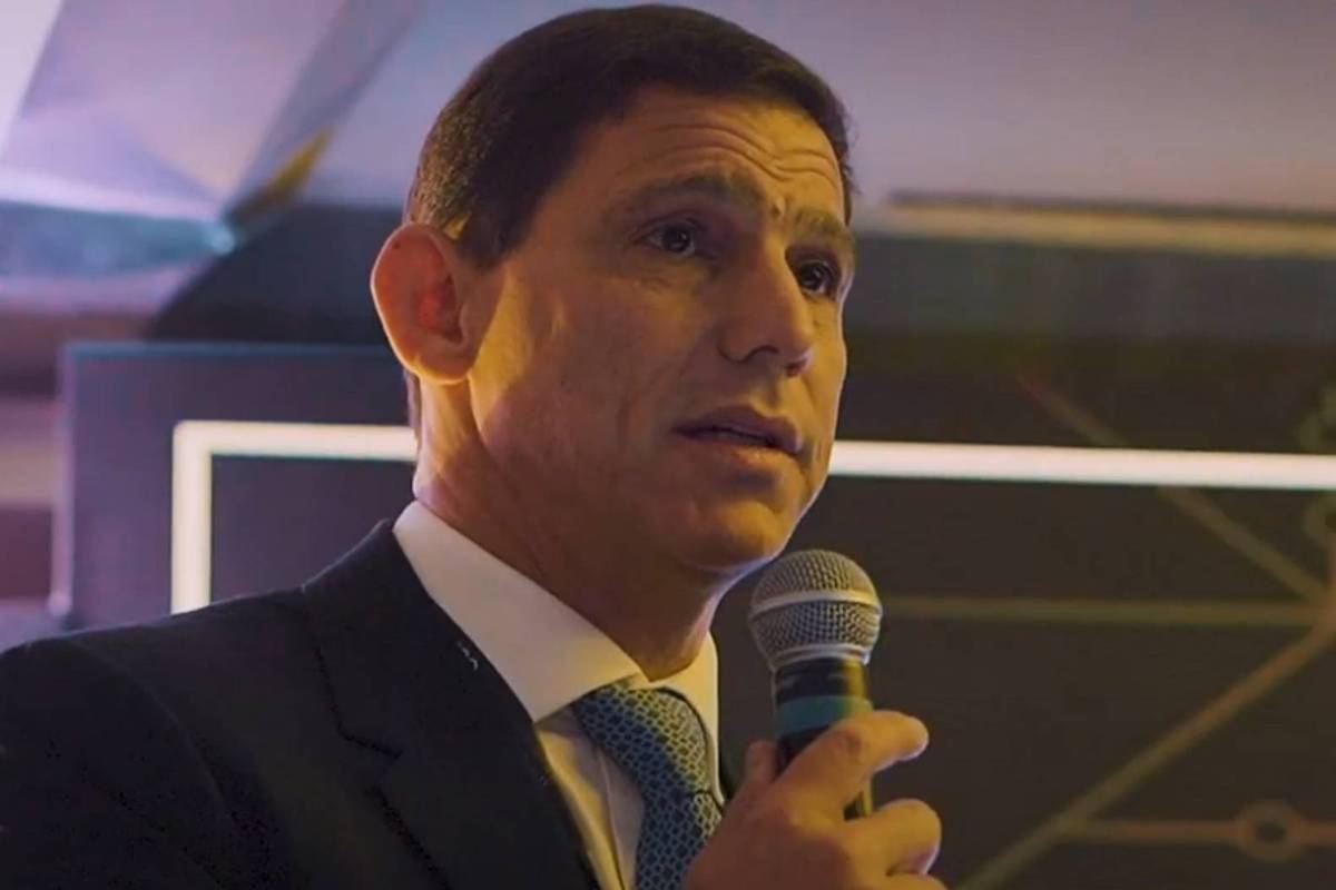 Dian diz que autores de crimes digitais são desumanos - 26/09/2025 - Painel