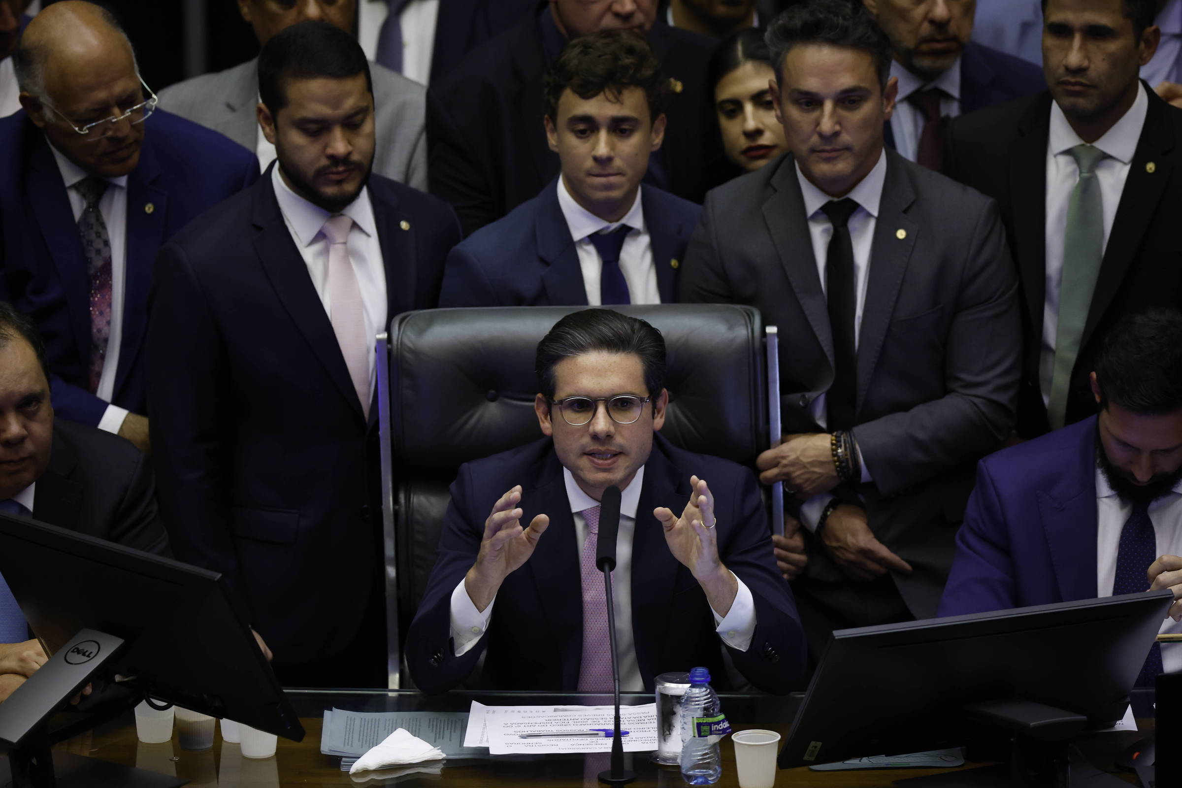 Motta tenta postergar anistia para construir alternativa - 15/09/2025 - Poder