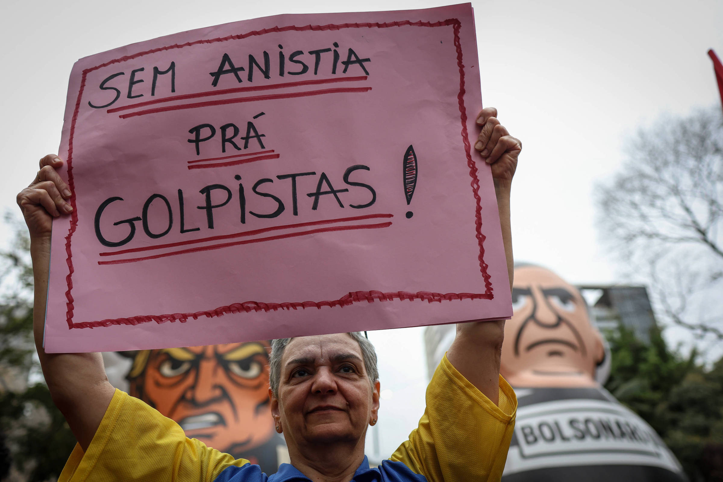 Não podemos desperdiçar chance histórica com nova anistia para golpistas