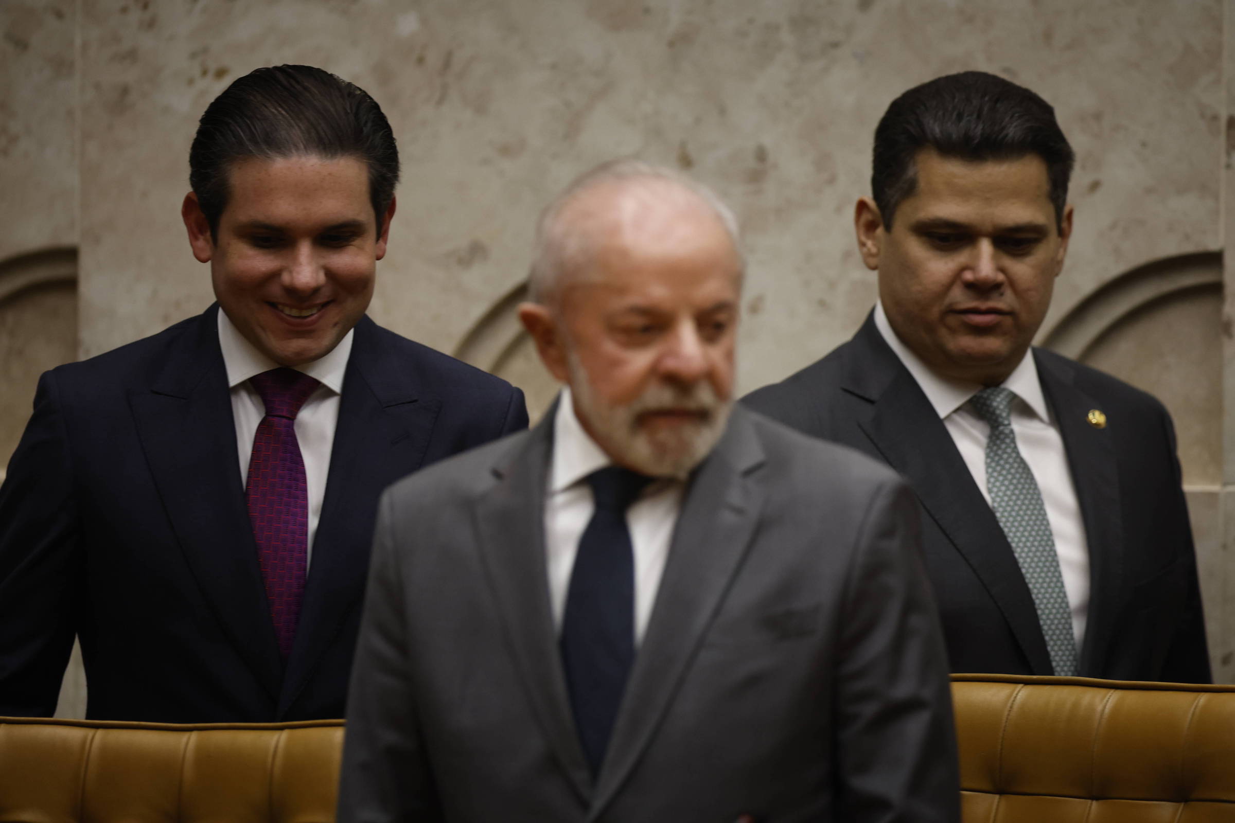 Plenário do STF deve manter número de deputados por estado - 30/09/2025 - Poder