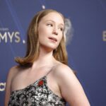 Quem é Hannah Einbinder, atriz que ganhou Emmy e causou polêmica com discurso