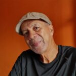 Toninho Crespo, cantor e guitarrista da cena de São Paulo, morre aos 70 anos