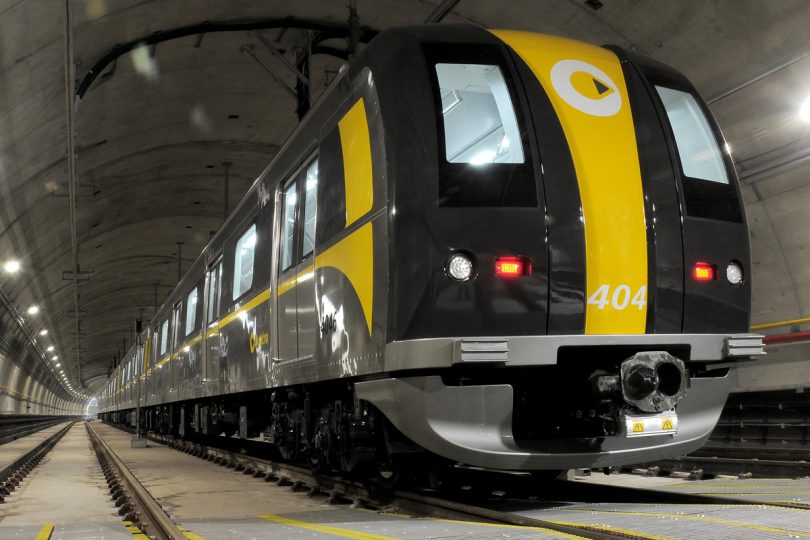 trens têm funcionamento parcial pelo terceiro dia