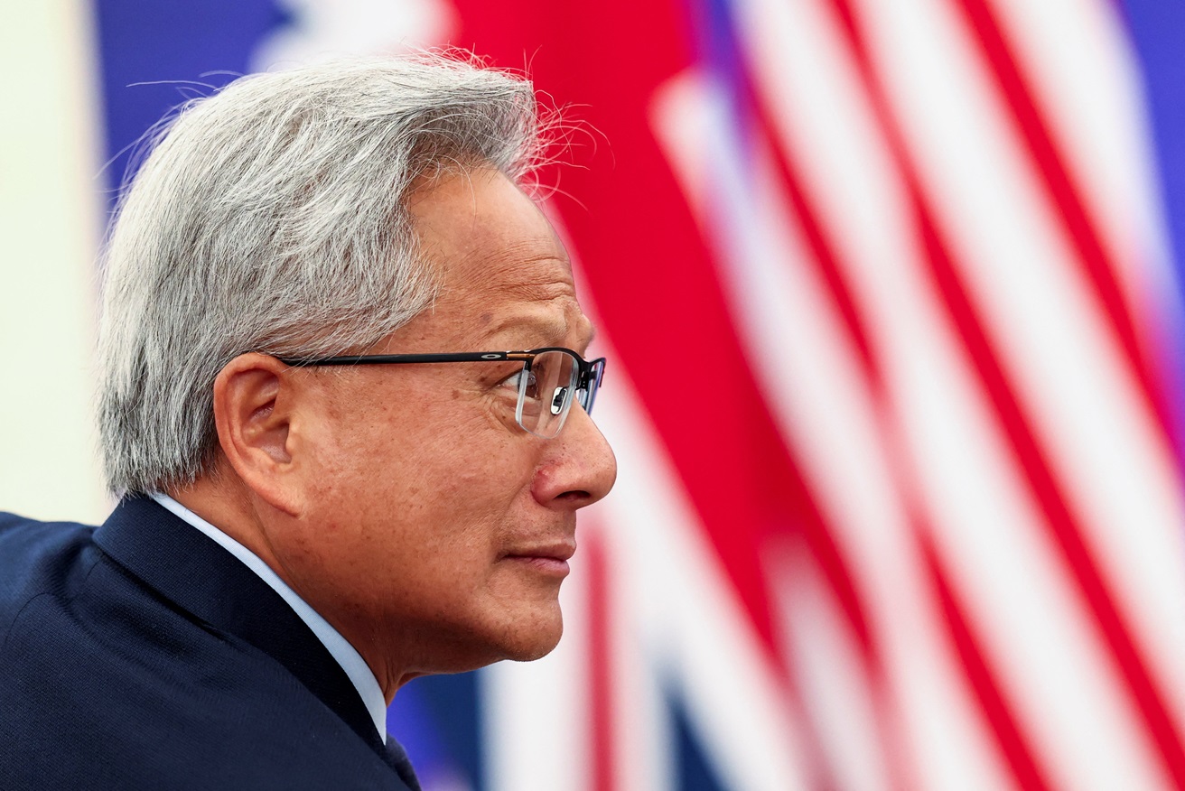 Ações da Nvidia sobem após CEO falar em “explosão” na demanda por computação de IA