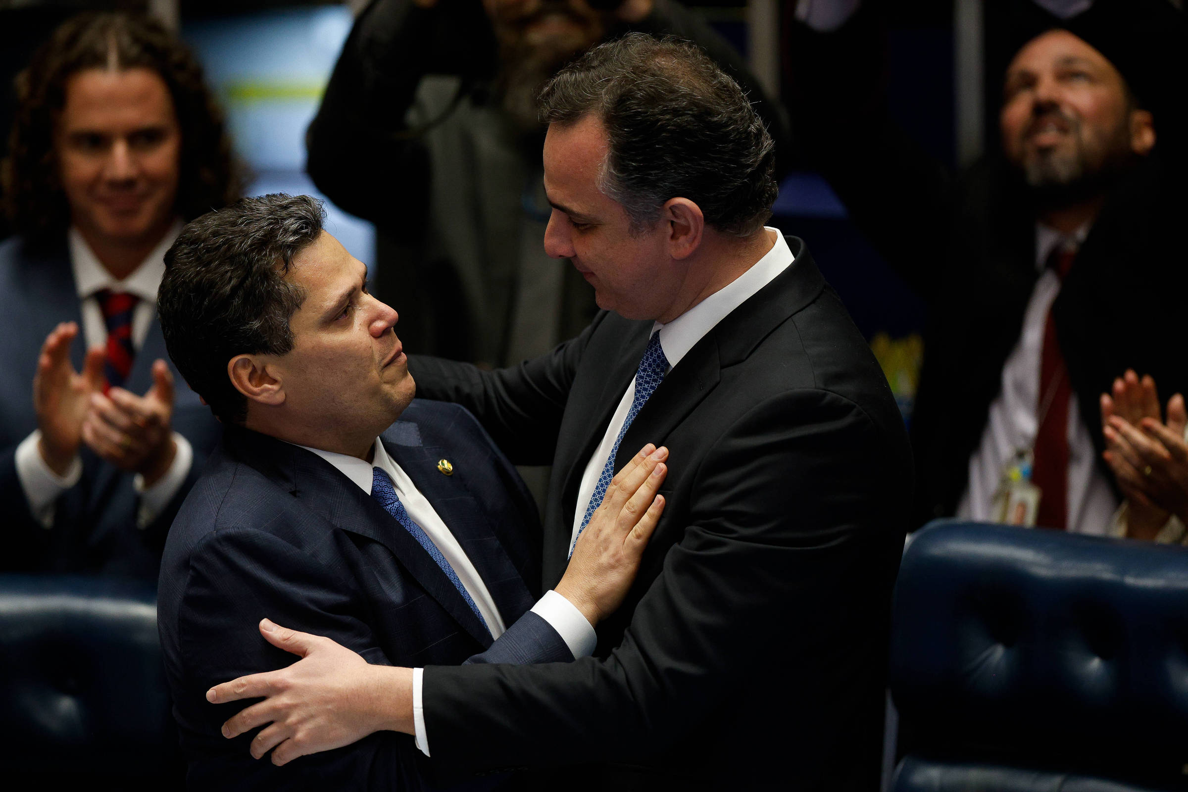 Alcolumbre se entusiasma com Pacheco no STF - 10/10/2025 - Poder