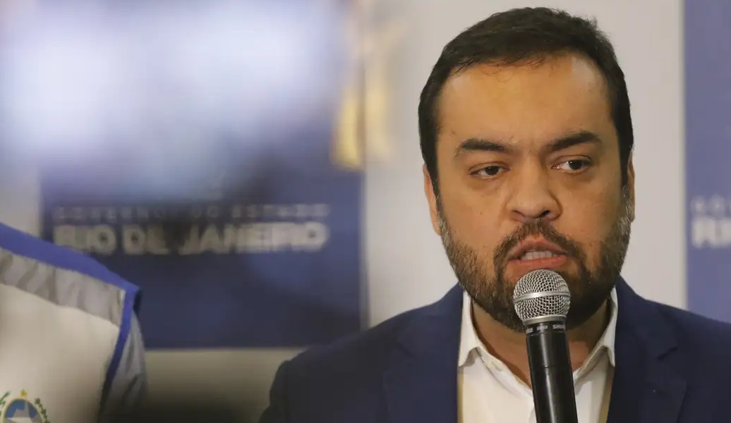 Castro pede vagas em presídios federais após operação mais letal da história do Rio