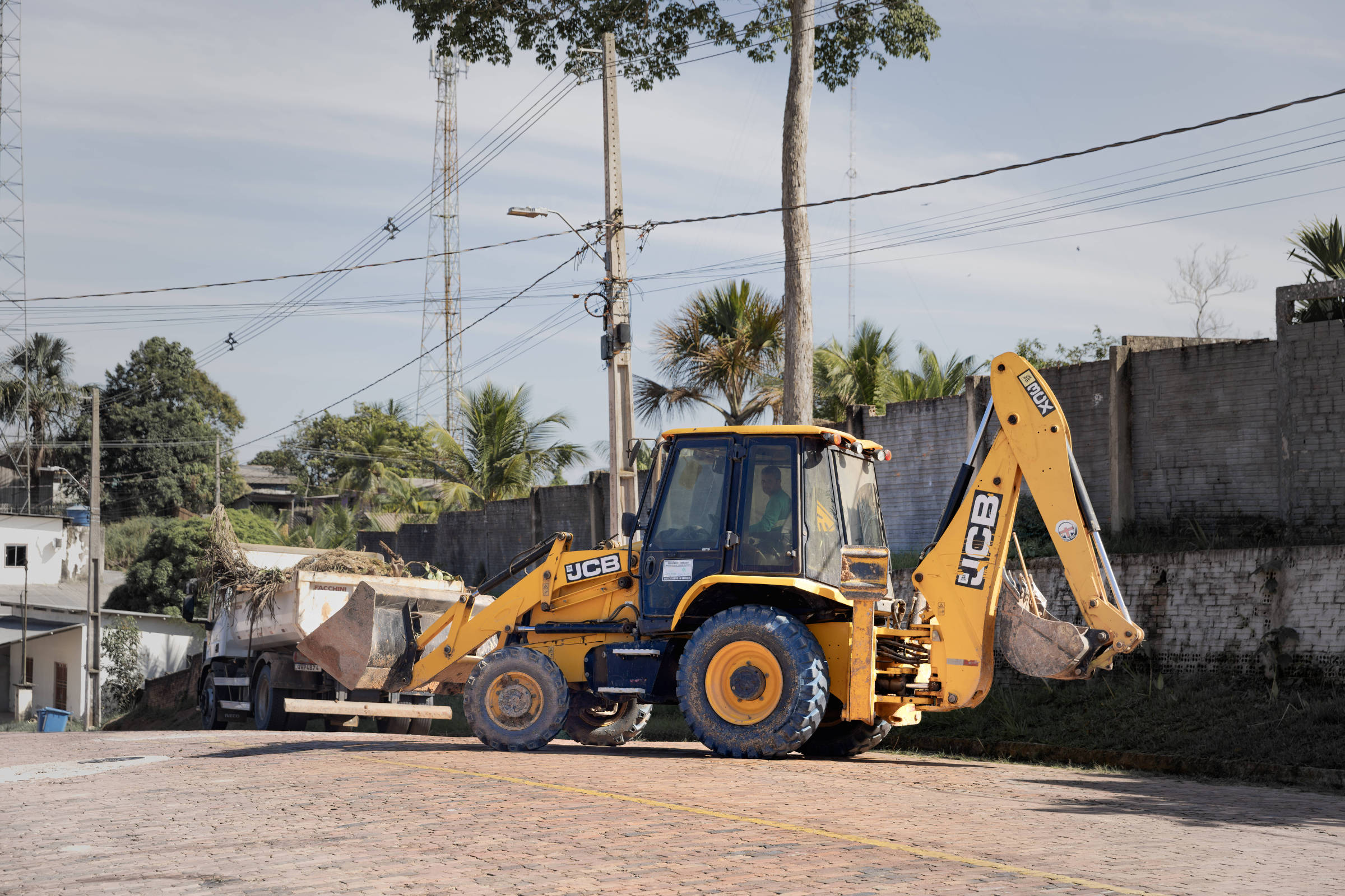 Congresso prioriza máquinas em vez de ambiente com emendas - 11/10/2025 - Poder