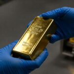 Cresce a busca pelo ouro, balanços no Brasil e nos EUA; veja os destaques da semana