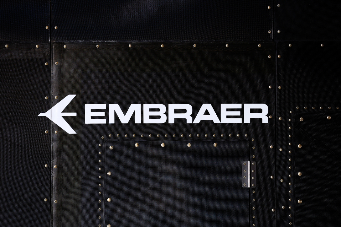 Embraer (EMBR3) atinge recorde na carteira de pedidos do 3º tri – e ações sobem