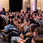 Festival Tarrafa Literária celebra 17ª edição em Santos - 24/10/2025 - Novo em Folha