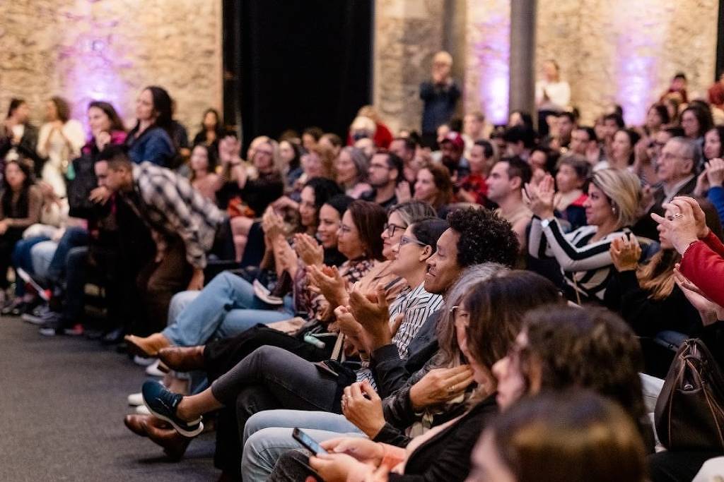 Festival Tarrafa Literária celebra 17ª edição em Santos - 24/10/2025 - Novo em Folha
