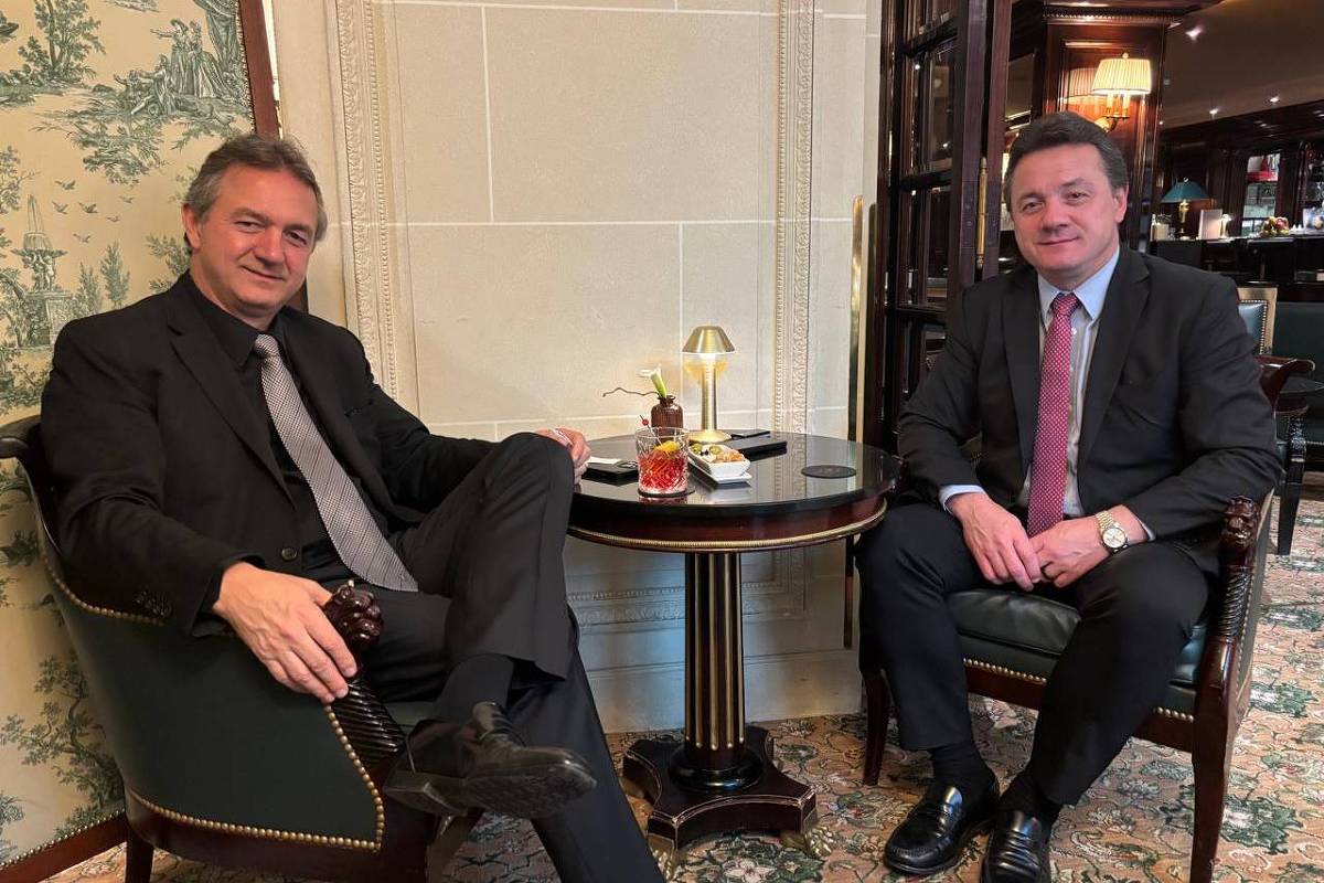 Governo Lula e J&F negociaram acordo de leniência - 02/10/2025 - Poder