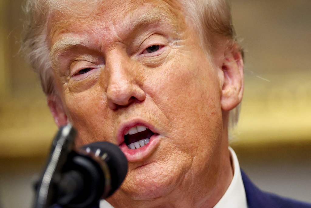 Governo Trump ameaça não pagar retroativamente trabalhadores durante shutdown Governo Trump ameaça não pagar retroativamente trabalhadores durante shutdown
