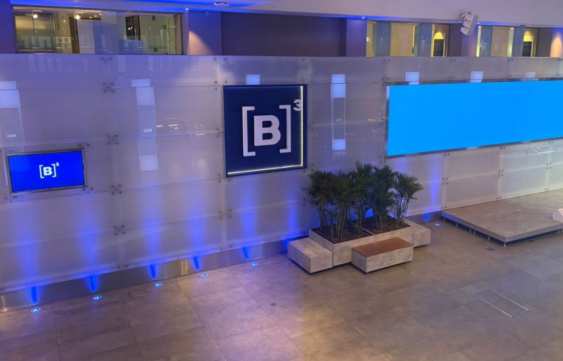 Ibovespa Futuro sobe com otimismo após encontro Lula-Trump e alívio Ibovespa Futuro sobe com otimismo após encontro Lula-Trump e alívio entre EUA-China