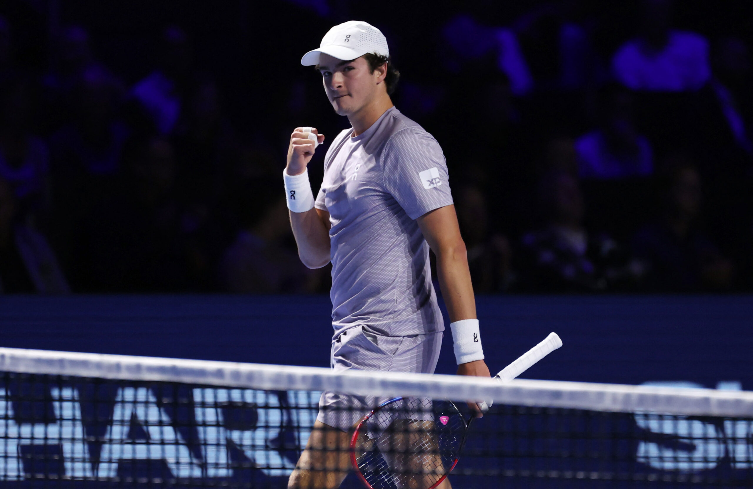 João Fonseca vence Shapovalov de virada e avança no Masters João Fonseca vence Shapovalov de virada e avança no Masters 1000 de Paris