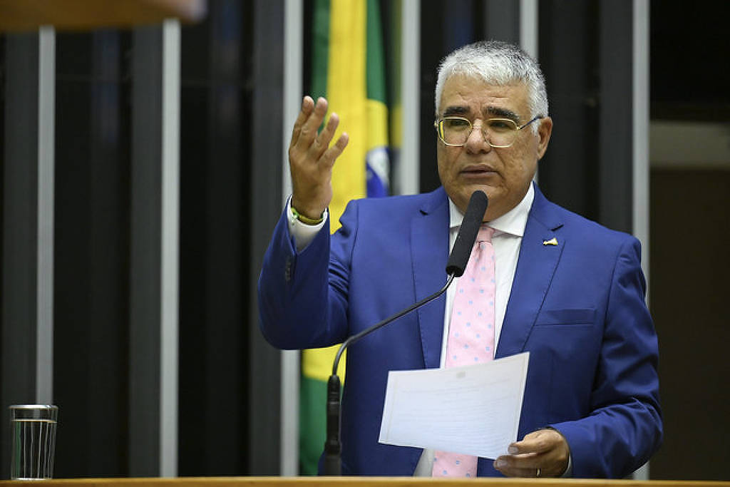 Oposição pede impeachment de ministros do STF - 15/10/2025 - Brasília Hoje