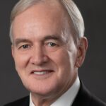 Ouro vive “bolha de 6 mil anos” e BCs devem vender, diz ex-Citi e Banco da Inglaterra