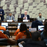 Renan que concluir votação de IR até semana que vem - 28/10/2025 - Brasília Hoje