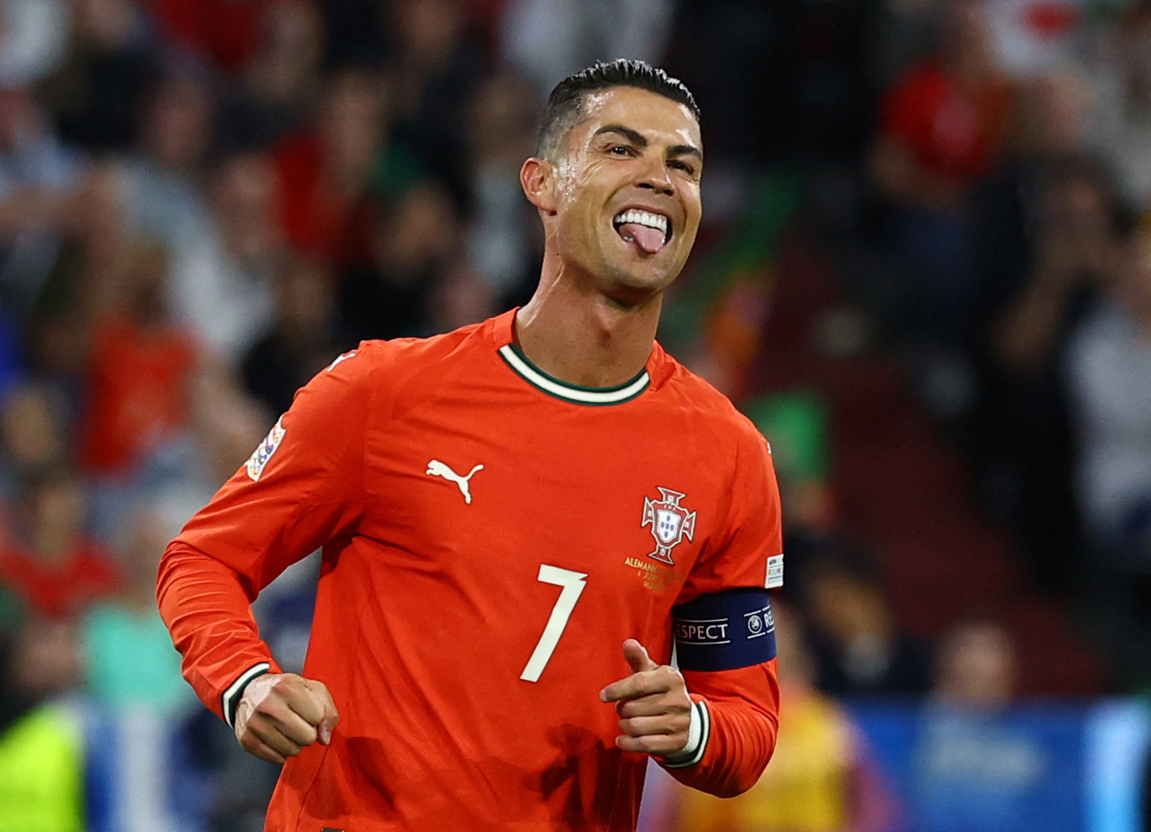 Saiba como Cristiano Ronaldo se tornou o primeiro jogador bilionário da história