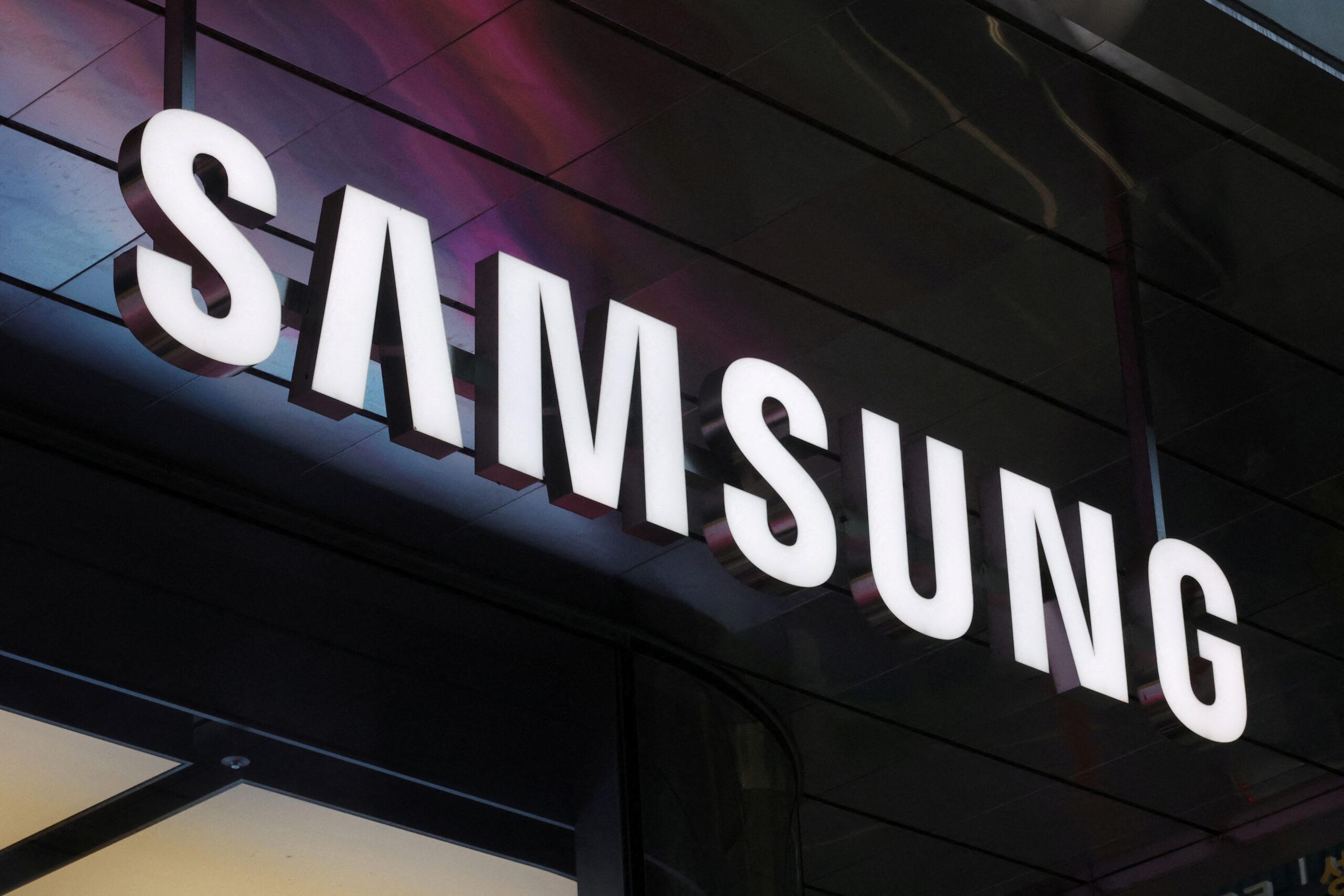 Samsung reforça produção de chips avançados após vendas atingirem recorde