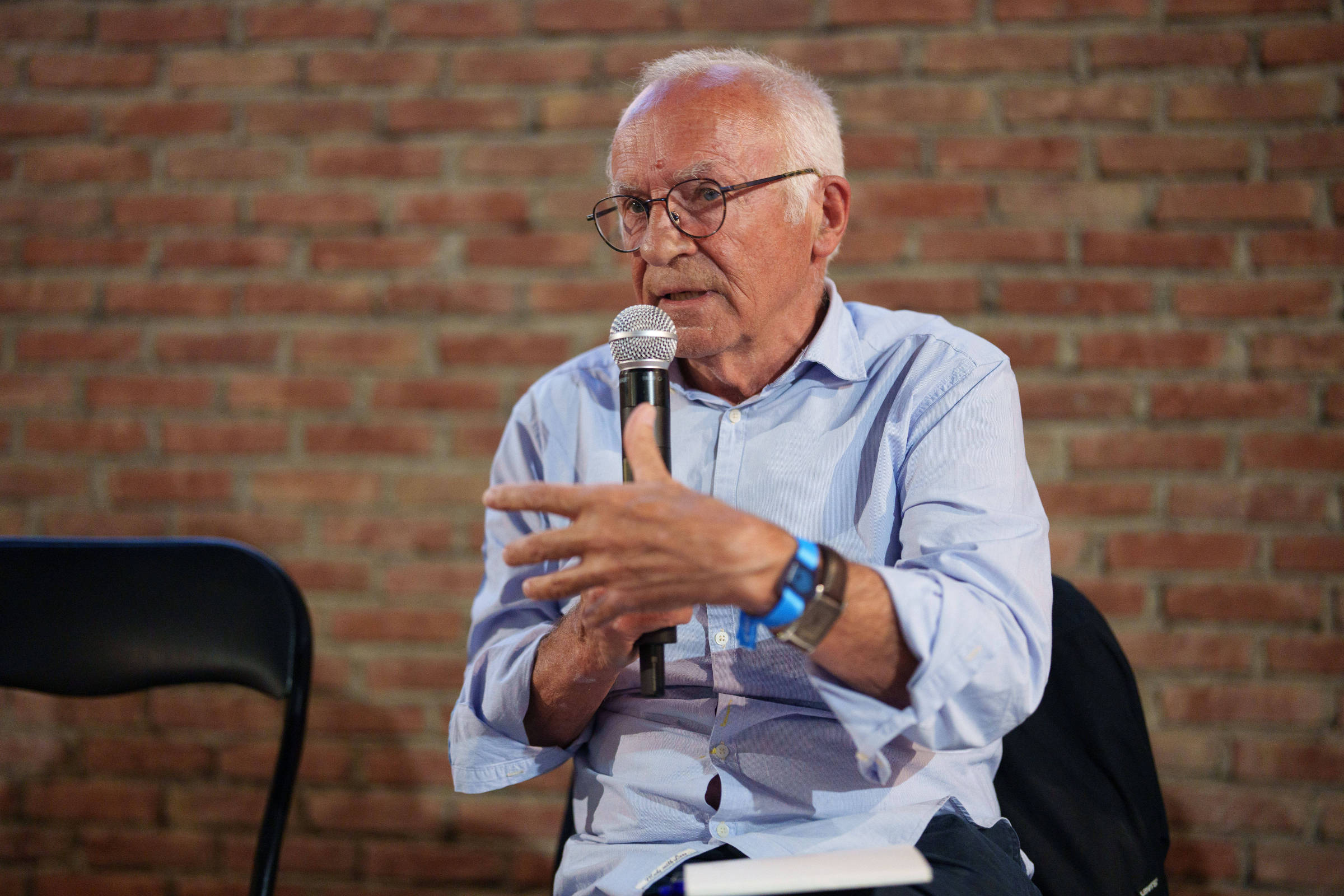 Sofrimento individual tomou lugar do conflito de classe, diz sociólogo Sofrimento individual tomou lugar do conflito de classe, diz sociólogo francês