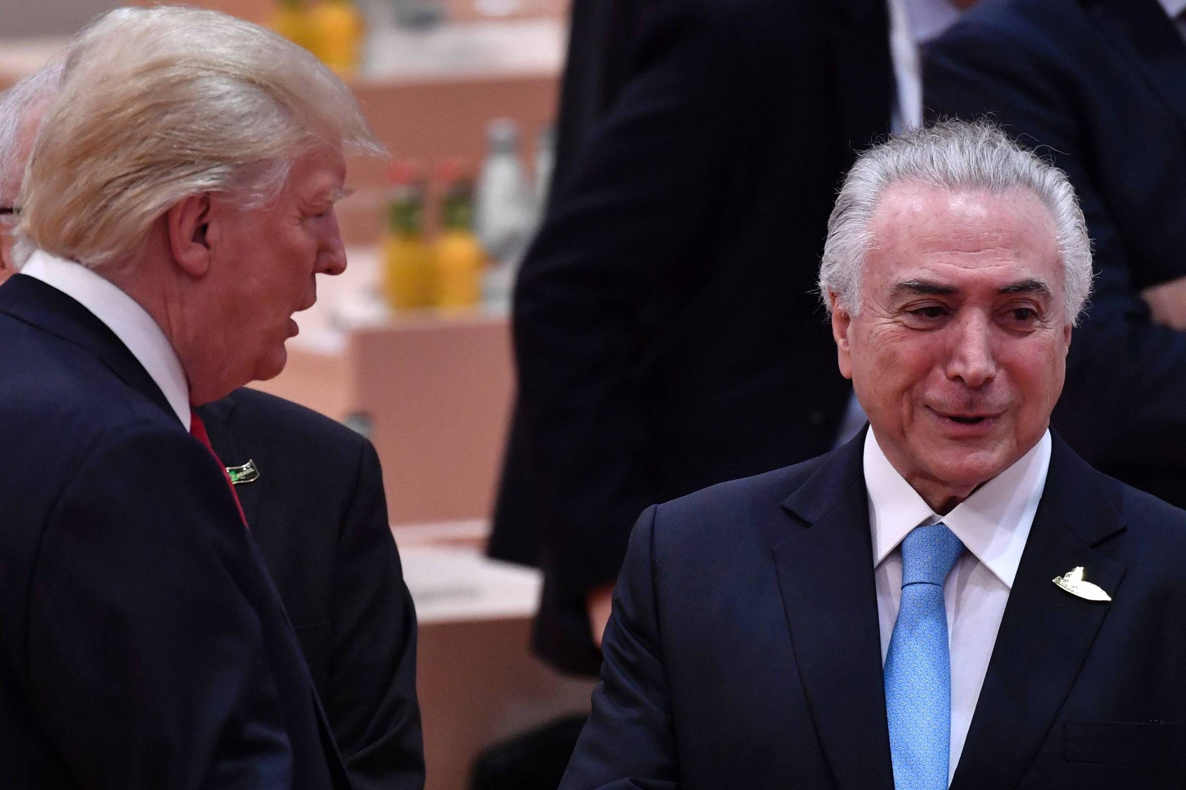 Trump pediu que Brasil e Argentina invadissem Venezuela – 18/10/2025 Trump pediu que Brasil e Argentina invadissem Venezuela - 18/10/2025 - Painel