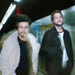 Vanguart tenta voltar para o trilho inicial em ‘Estação liberdade’, álbum sobre o vaivém existencial do trem da vida