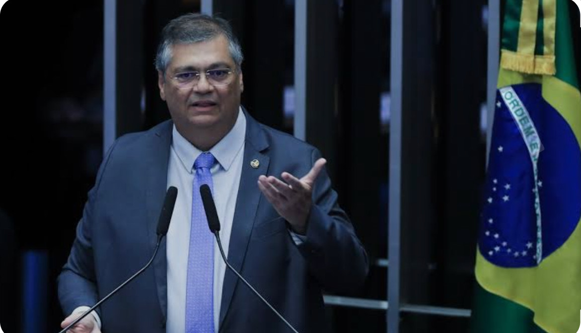 Dino manda PF investigar emenda de líder do União Brasil que desapareceu