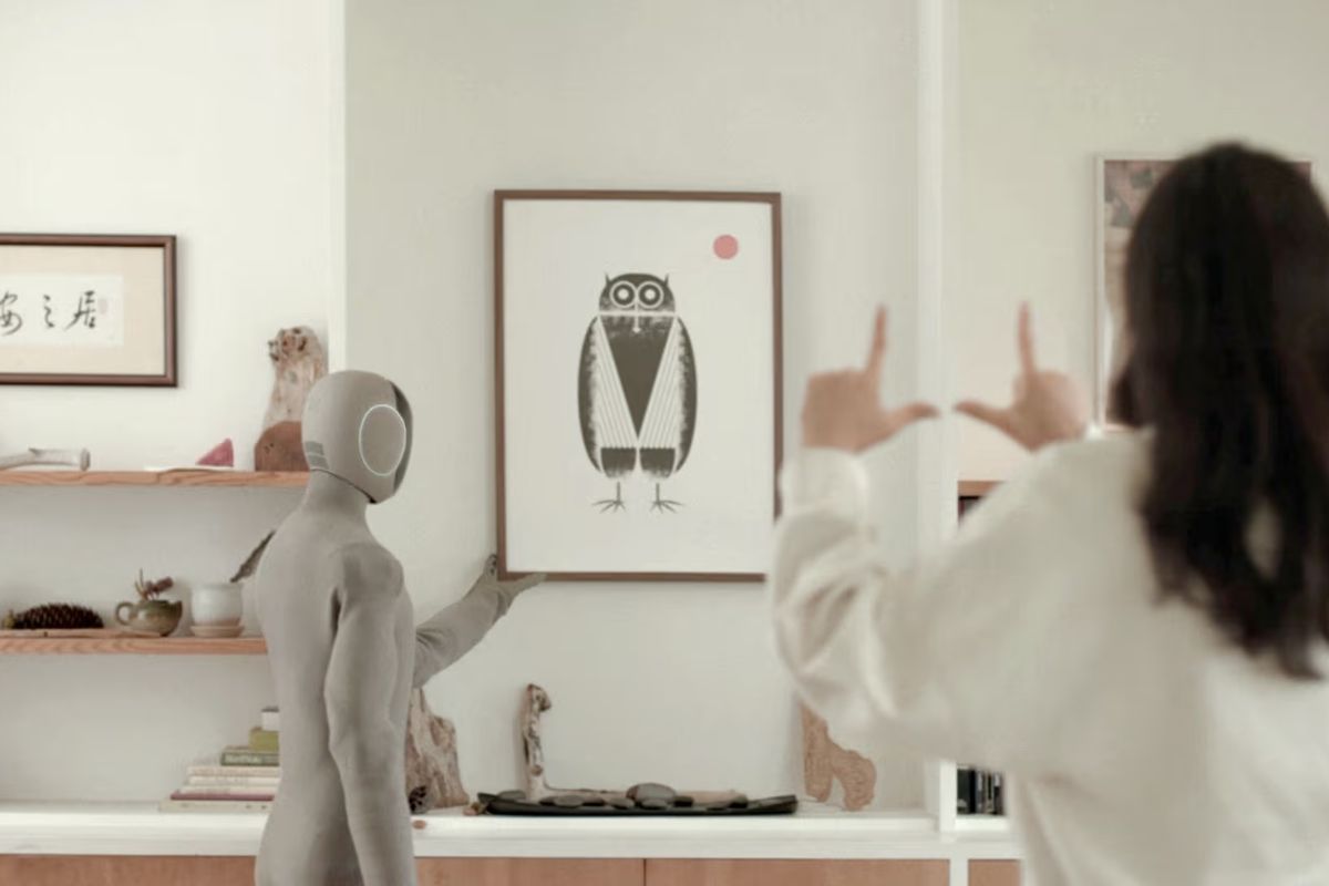 Robô humanoide de R$ 100 mil faz faxina e pode Robô humanoide de R$ 100 mil faz faxina e pode virar seu assistente pessoal; entenda