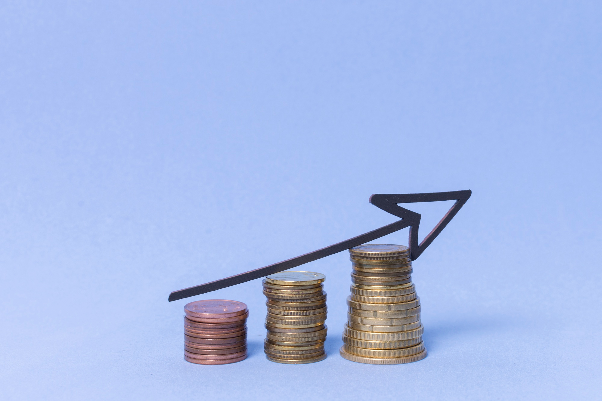 Vivo (VIVT3) anuncia R$ 340 em proventos; veja quem tem direito