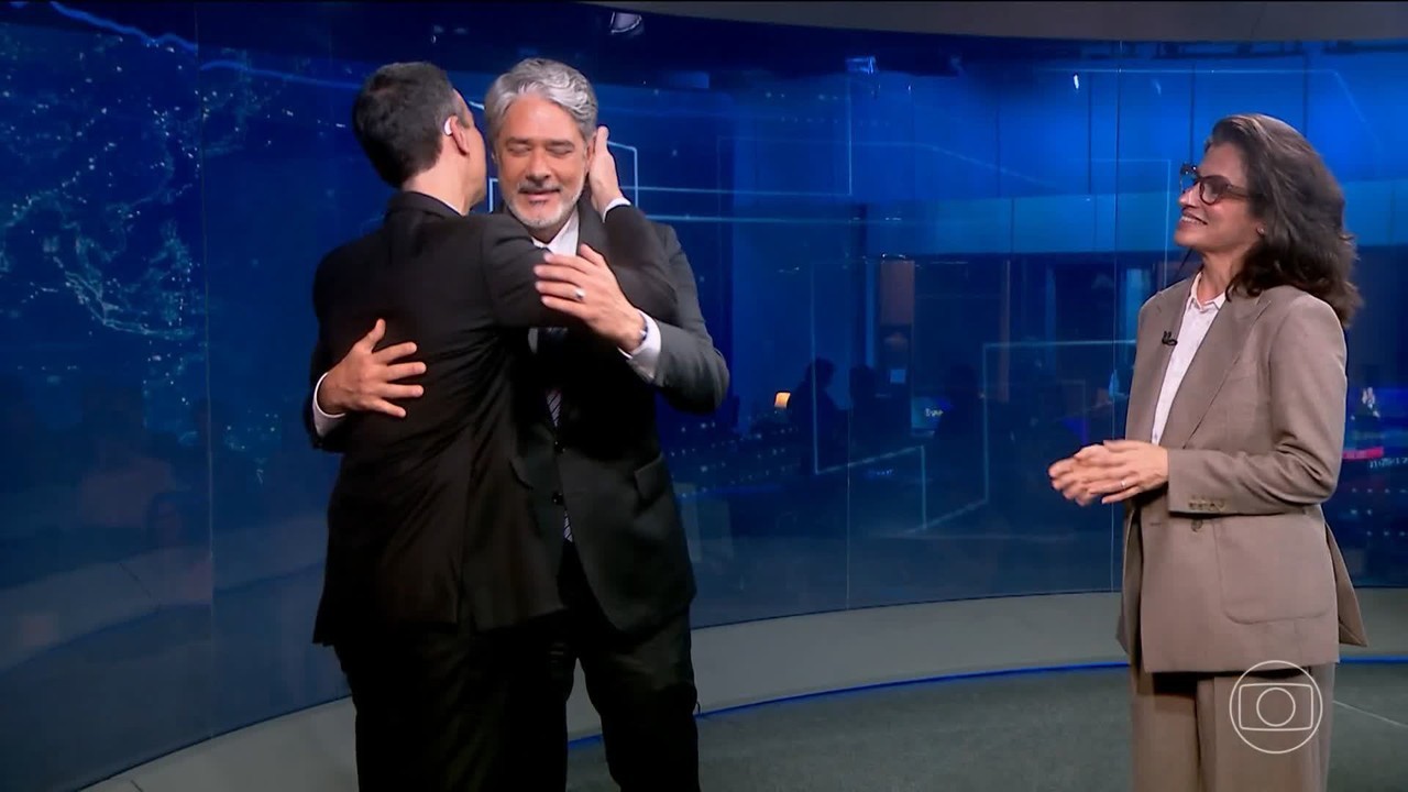 William Bonner e Renata Vasconcellos recebem César Tralli no ‘Jornal Nacional’