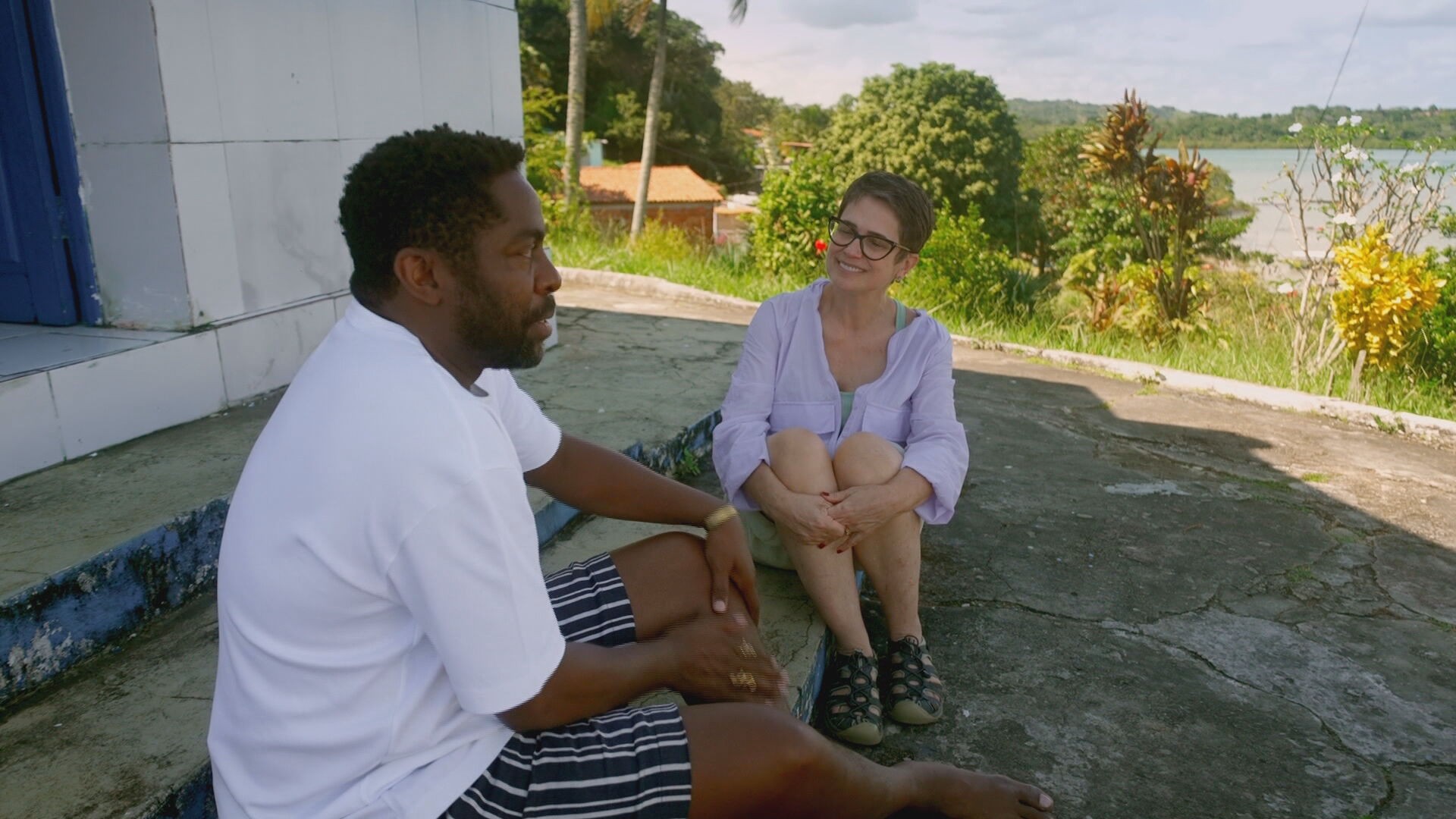 'Descobri o preconceito quando saí daqui': os lugares que marcaram episódios pouco conhecidos da vida de Lázaro Ramos; VÍDEO