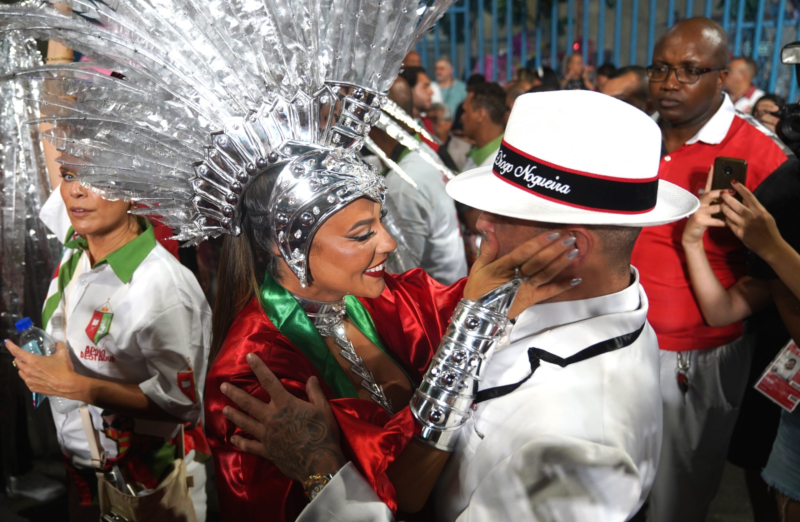 Famosos reagem ao fim do relacionamento de Paolla Oliveira e Diogo Nogueira: 'Lamento muito'