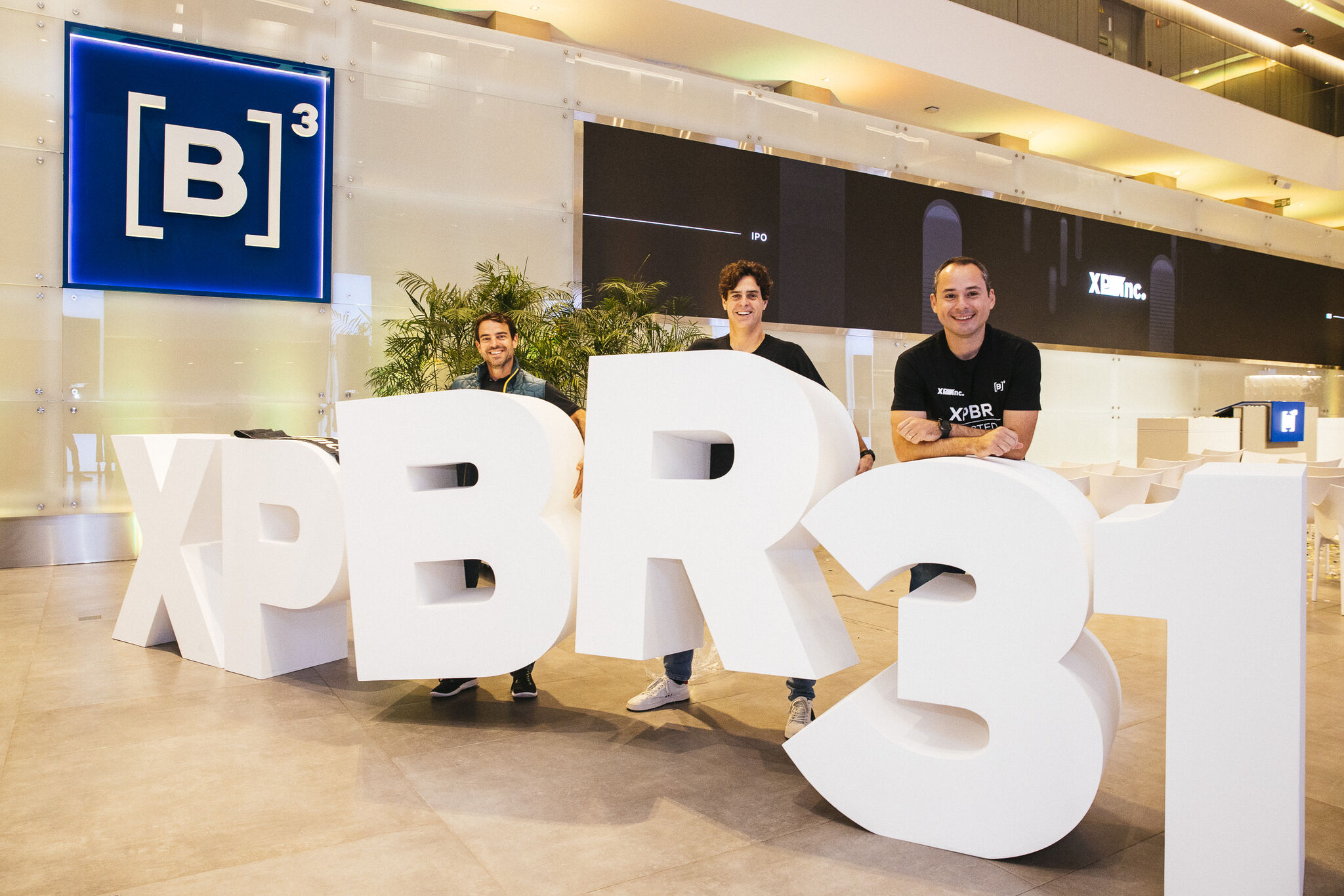 Interesse em BDR cresce e volume médio diário na B3 já orbita R$ 1 bi, mostra estudo