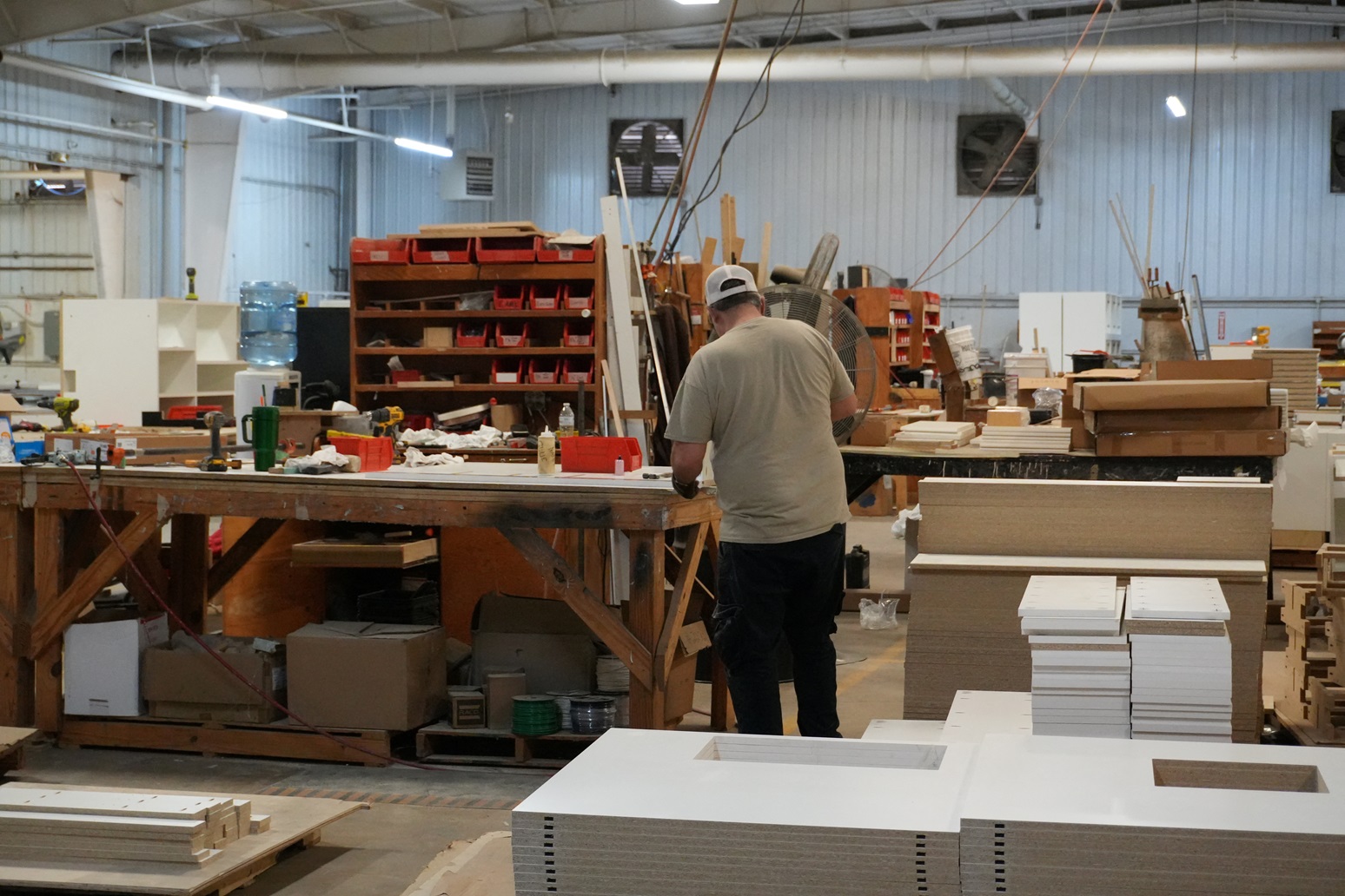 Produção manufatureira dos EUA fica inalterada em novembro