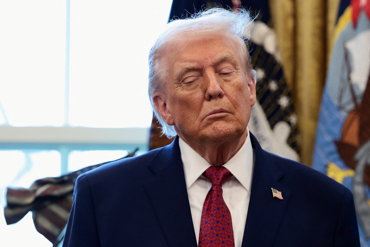 Trump diz que EUA atacarão novamente se Irã estiver reconstruindo programa nuclear