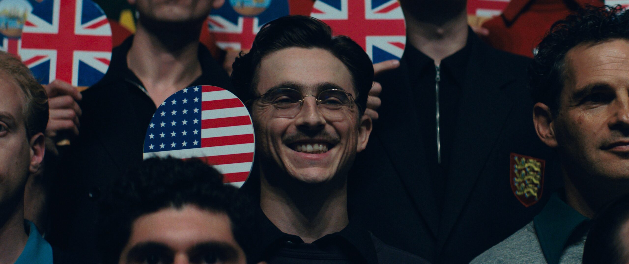 'Marty Supreme' se empolga com começo incrível e insiste em repetir confusões cansativas; g1 já viu