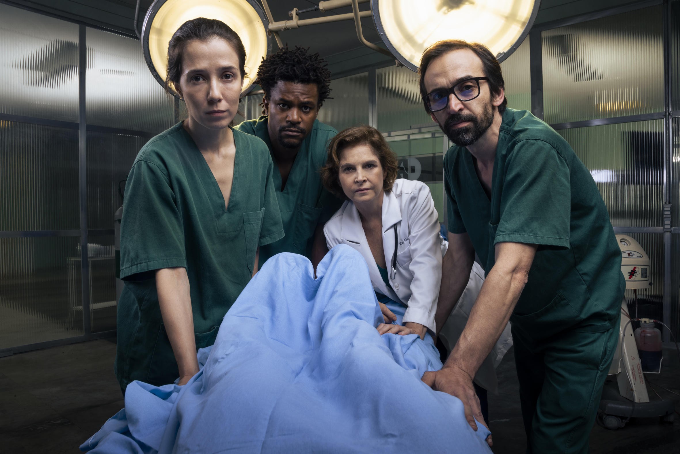 'Sob Pressão' ganha adaptação americana pelos produtores de 'The Good Doctor'