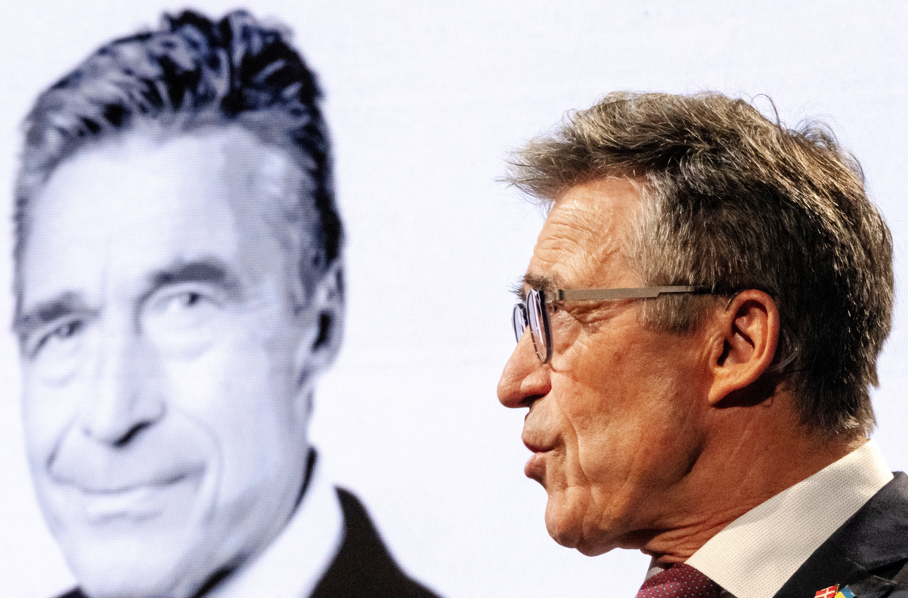 Crise na Groenlândia mostra que tempo de bajular Trump acabou, diz ex-chefe da Otan