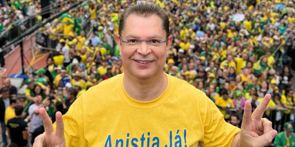 Líder do PL registrou venda de imóvel 11 dias após operação da PF apreender R$430 mil