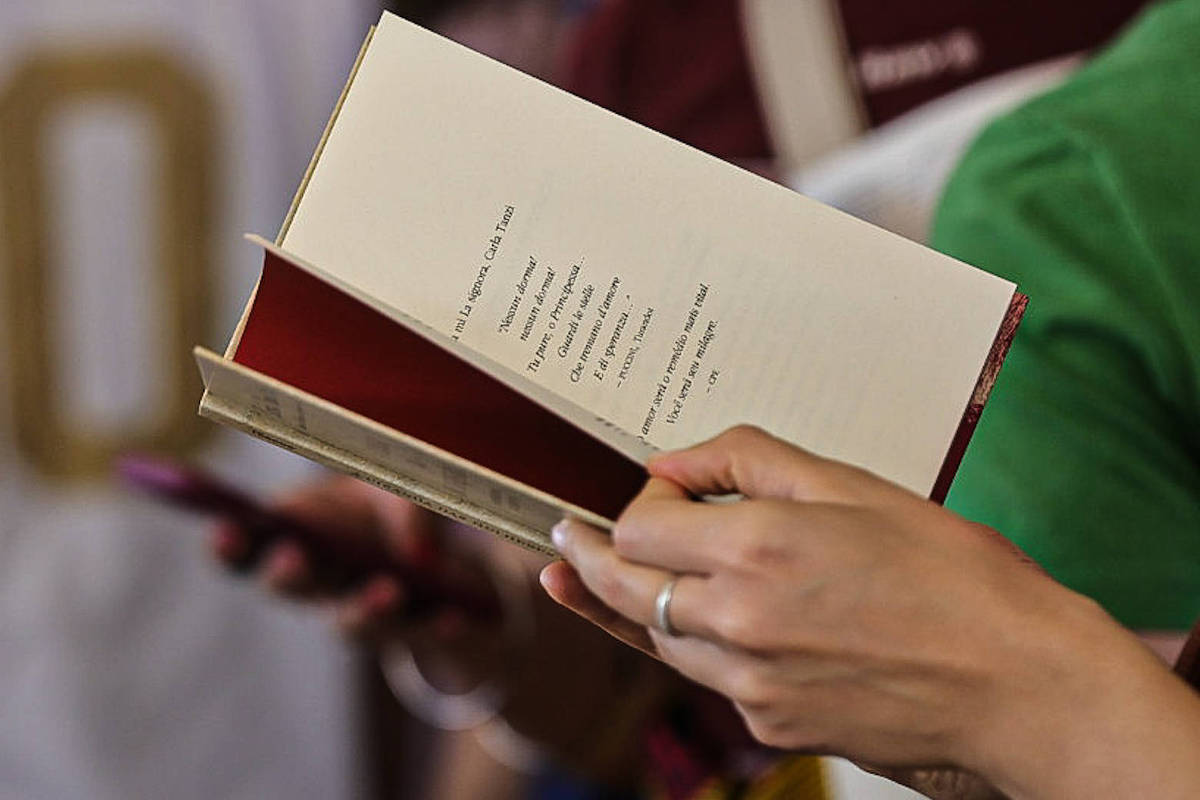 Listas de melhores livros expõem consenso fabricado por mercado editorial